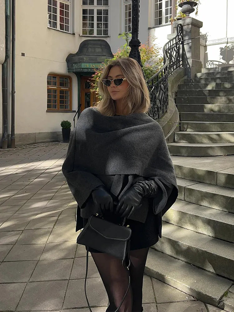 Mira™ | Eleganter Cape-Mantel für Jeden Anlass